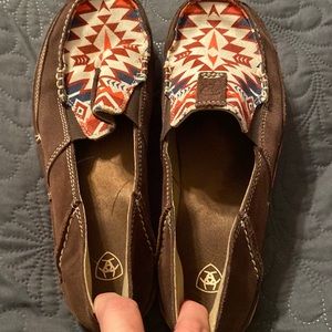 Ariat brand cruisers, size 9